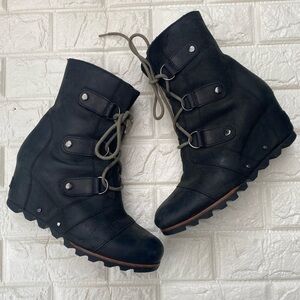 Sorel Joan on Arctic Wedge in Black Sz 8.5